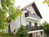 Vilă 5 dormitoare, 4 băi, 2 248mp teren, piscină. Pre?...