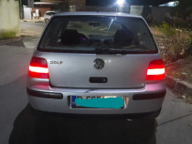 Vând Golf 4 1.4 16v Benzină