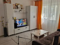 Zimbru - Apartament 3 camere, etaj 2/4 - 100.000 euro