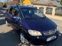 Opel zafira masina