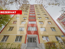 REZERVAT - Vânzare apartament cu 3 camere, strada Brandușe