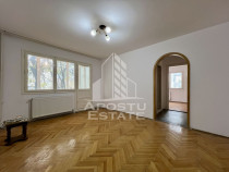 Apartament 2 camere, etaj 2, centrala proprie, zona Tipog...