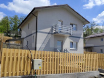 Casa cu etaj, 4 camere, 360 mp teren, Valea Lupului
