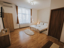 Apartament 3 camere de vânzare | Zona Centrală