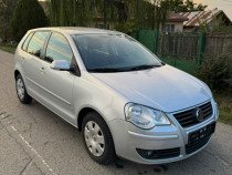 VW polo 1.2i 2006 facelift klima pret 2190€ neg