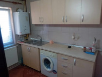 Apartament 2 Camere Piata Maratei 40mp etaj 3 renovat centrala insorit