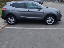 Nissan qashqai j11 An 2014 luna 11 .km 15