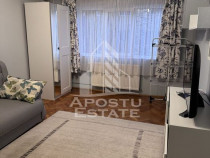 Apartament cu 3 camere, etaj intermediar, zona Soarelui, ...