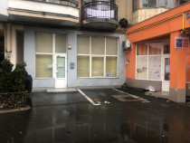 Închiriez spațiu comercial zona str. Școlii