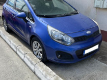 Vand Kia Rio 2013 Albastru