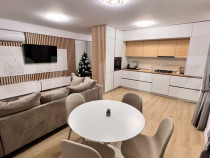 Apartament cu 3 camere, 80 mp, zona Calea Bucuresti