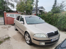 Se vinde Skoda Octavia 2