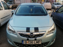 Opel Astra J 2010