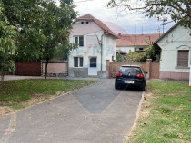 Spațiu comercial cu multiple intrebuintari+2000mp teren ...