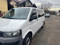 VW Transporter T5 2011 9 locuri