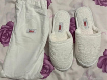 Supreme x Frette papuci - Marimea 39 - 42 (8 - 10 US)