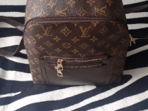 Ghiozdan Louis Vuitton
