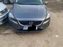 Volvo v40 2013 masina