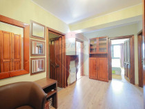 Apartament cu 2 camere de vânzare în zona Ultracentral