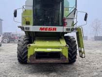 Combina Claas mega 202