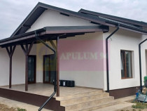 Săbăreni, casă nouă tip parter, cu pod mansardabil