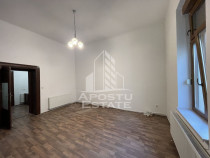 Apartament, 47 mp, 2 camere, Piata Unirii