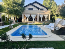 Casa impresionanta cu 5 camere si garaj, la intrare in Du...