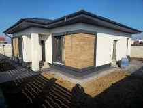 Casa parter 4 camere /Com.Berceni