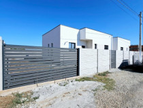 Casa pe parter 3 CAMERE/2 BAI/Com.Berceni/COMISION 0 %