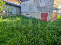 Casa renovabila, 250 mp de teren, zona strazii Oasului