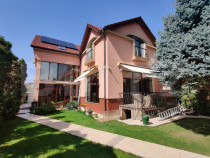 Casa deosebita 260 mp, teren 400 mp, zona Andrei Muresanu En