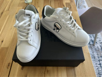 Adidasi Karl Lagerferd 42