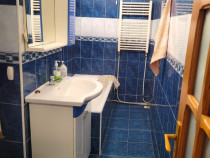 Închiriez apartament 2 camere Strada Mare a Unirii, etaj 2 /3