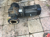 Motor cu pompa grundfos
