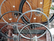 Roata 28 janta dubla cu butuc Shimano cu dinam 6 volti cu 3 Watt
