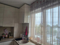 Apartament cu 2 camere, decomandat - zona Centru Civic