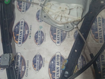 Macara geam dreapta fata Volkswagen Golf 5 Plus 2008