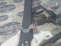 Macara geam dreapta spate Opel Antara 2012