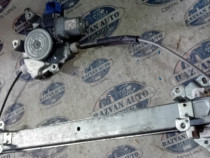 Macara geam dreapta fata Nissan Juke 2014