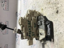 Broasca stanga spate Volkswagen Passat B7 2012