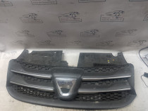 Grila bara fata Dacia Logan Mcv 2014