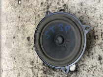 Boxa stanga spate Dacia Duster 2014