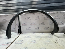 Bandou aripa stanga spate Volkswagen Touareg 2012