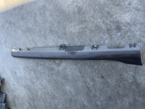 Prag dreapta plastic Ford Fiesta Hatchback 1.0 Benzina 2021