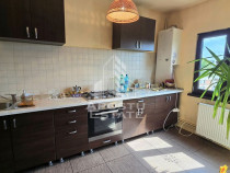 Apartament cu 3 camere, centrala proprie, zona Dacia