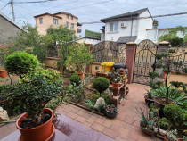 Vilă în Rahova, 8 camere, comision 0%