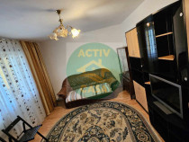De închiriat – Apartament 3 camere, zona Școlii Nr. 1