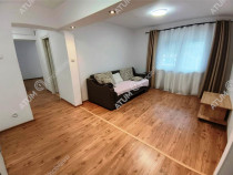 Apartament renovat cu 3 camere 2 bai si pivnita in Sibiu