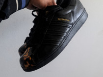 Adidasi originali nr. 40