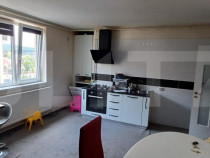 Apartament spațios, 93 mp utili, mobilat complet – Zona H